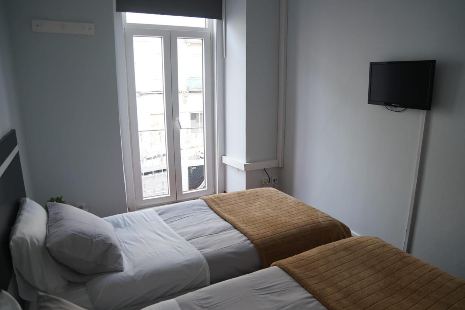 Bisengototo Homestay Lisboa المظهر الخارجي الصورة