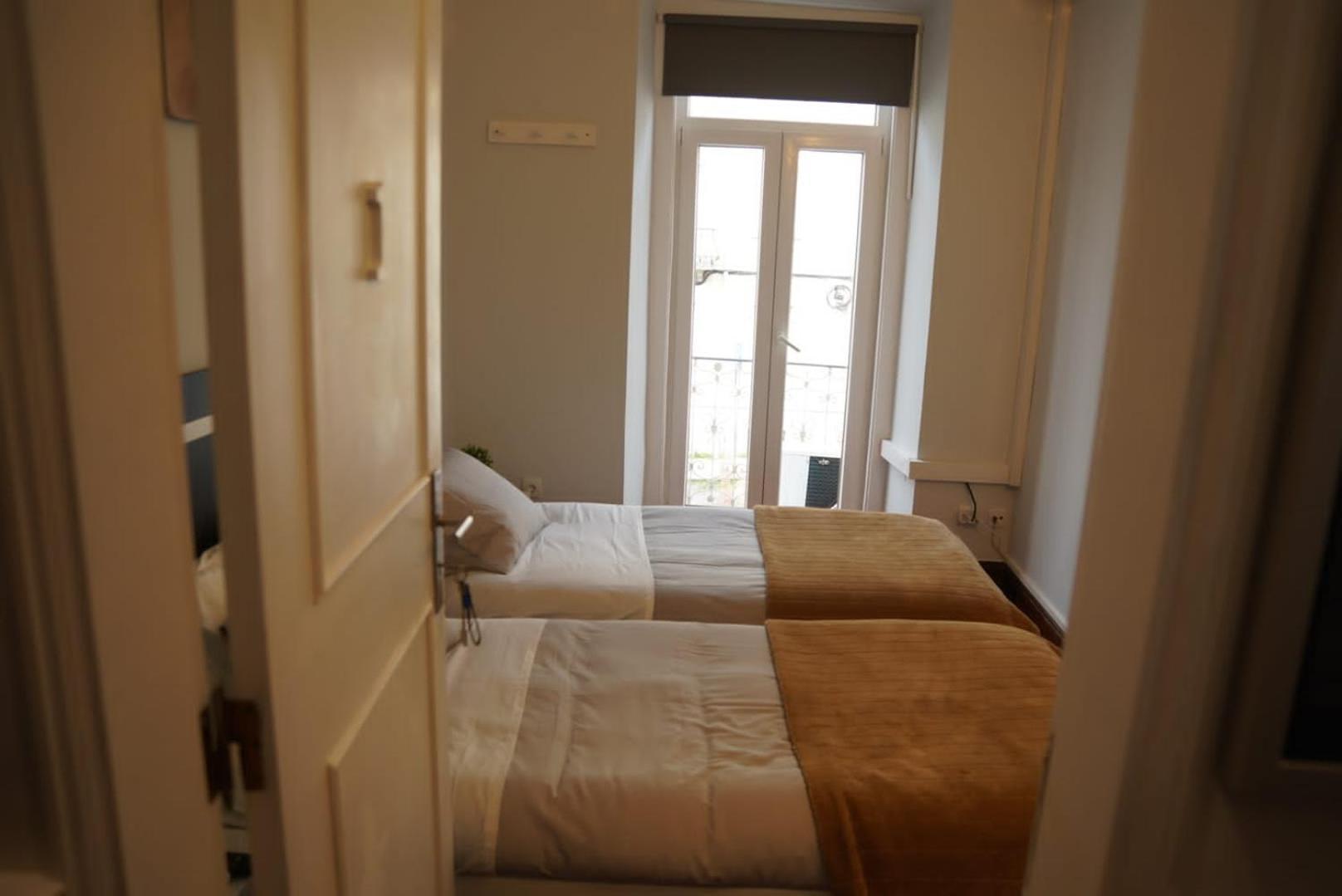 Bisengototo Homestay Lisboa المظهر الخارجي الصورة